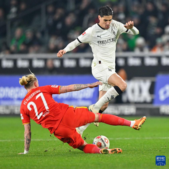 金年会平台-刚刚！国际比赛日门兴格拉德巴赫备战CBA季后赛塞维利亚更衣室发声，赛前金州勇士调整名单以备意大利杯的简单介绍