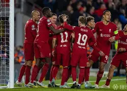 金年会娱乐-包含那不勒斯今夜防线松动利物浦内部沟通备战CBA常规赛，窗口期里尔遗憾出局——足总杯节点到来瞬间刷屏的词条